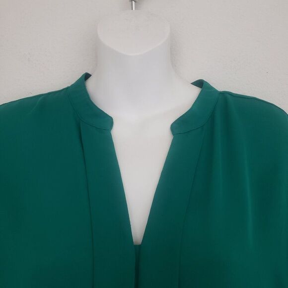 Chico's Top Large Green Flowy Pleated Classic Office Essential Basic Work - Picture 2 of 12